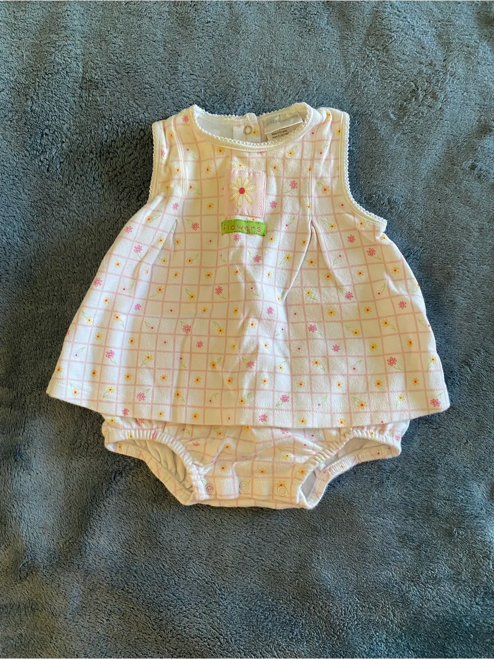 Vintage Y2K 3-6 months Baby Girl dresses and Rompers, Oshkosh & Carters Lot